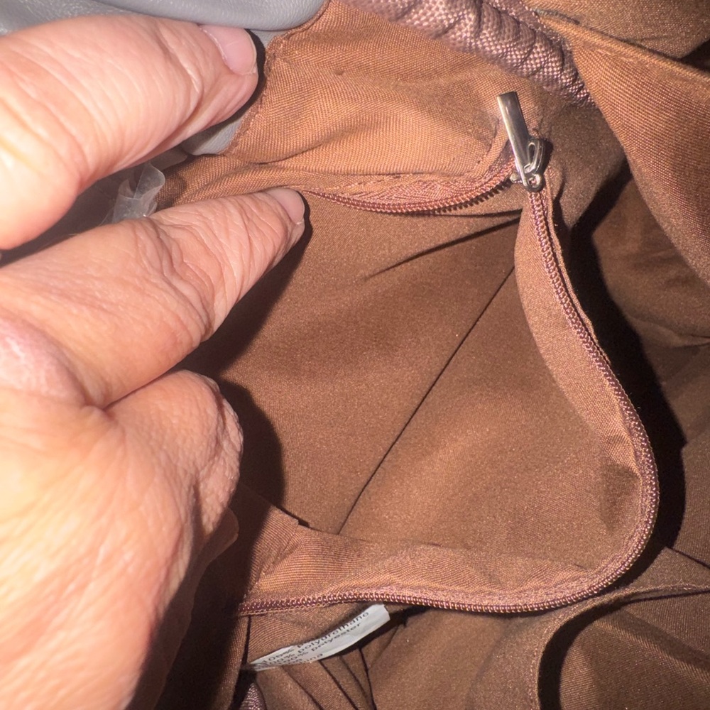 Elegant Gray Women's Handbag - Picture 10 of 14